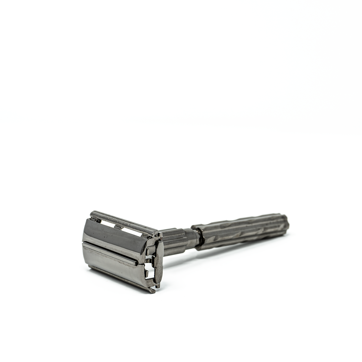 Parker Safety Razor, Butterfly Open, Gunmetal 22R