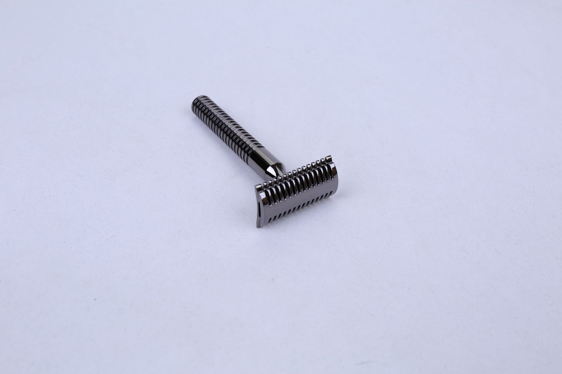 RAG1804 Yaqi Gunmetal Open Comb Razor